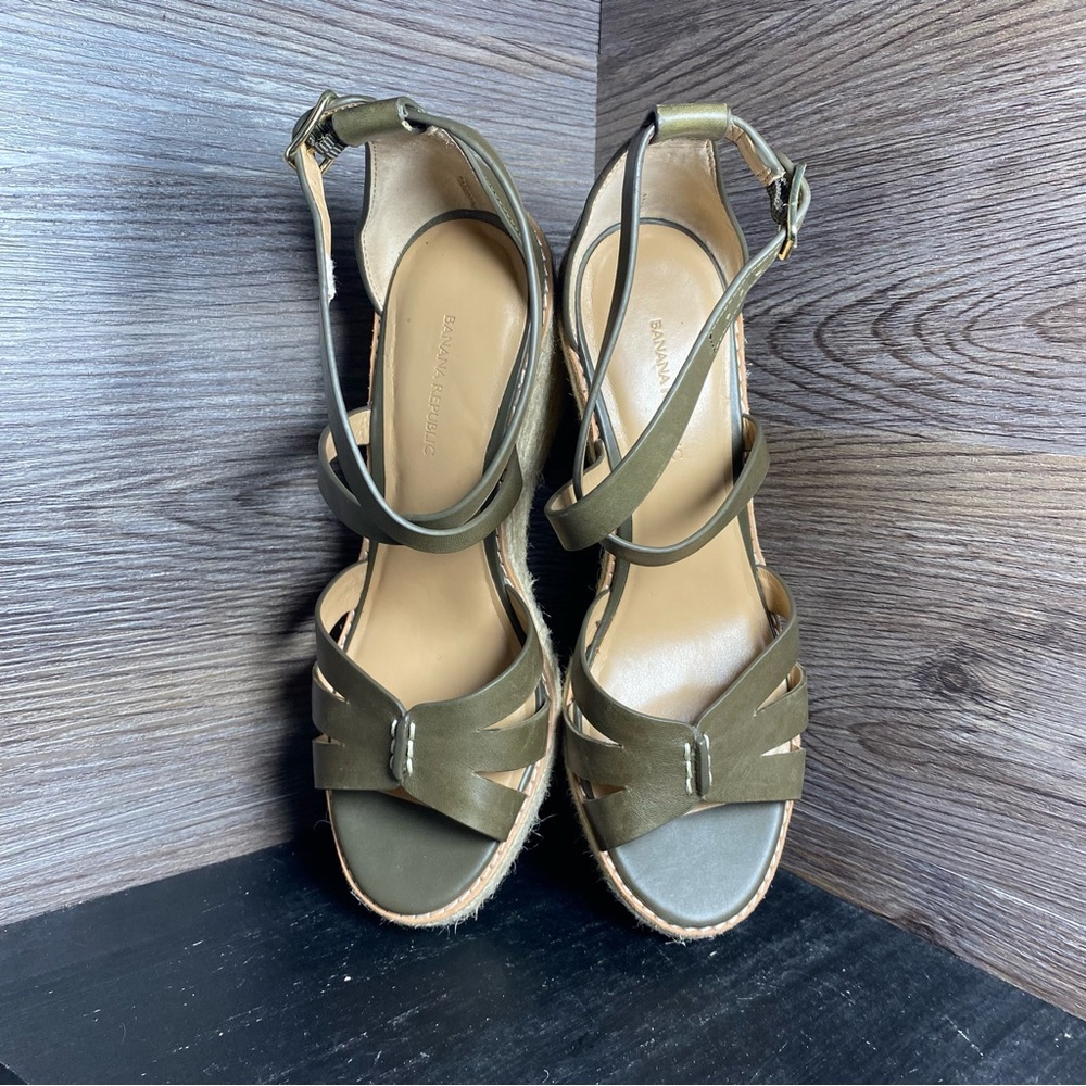 Banana republic wedge leather buckle espadrille sandals - Picture 7 of 7